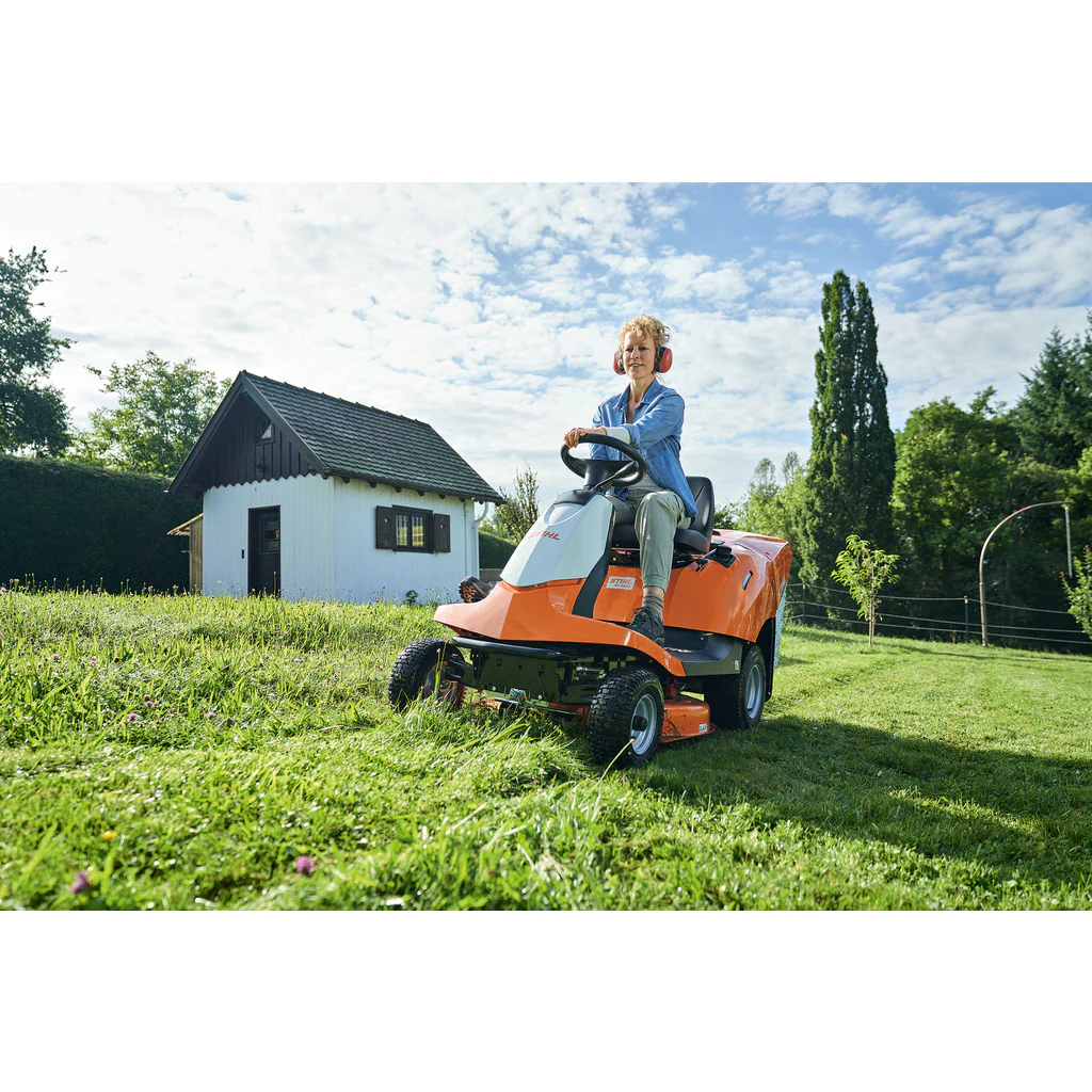 Stihl Rasentraktor RT 4082 - Image 2